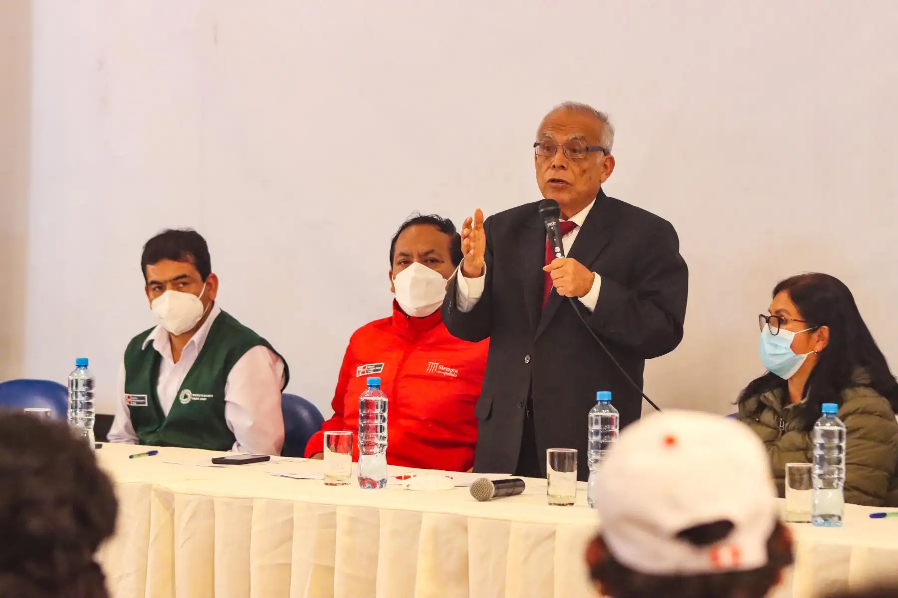 Pcm , Gobierno Regional del Cusco y organizaciones sociales de la región imperial logran el compromiso para que la ciudad imperial sea sede de una sesión de Consejo de Ministros los días 21 y 22 de abril , para suspender el paro de 48 programado por las bases.
Foto: ANDINA/Gobierno regional Cusco