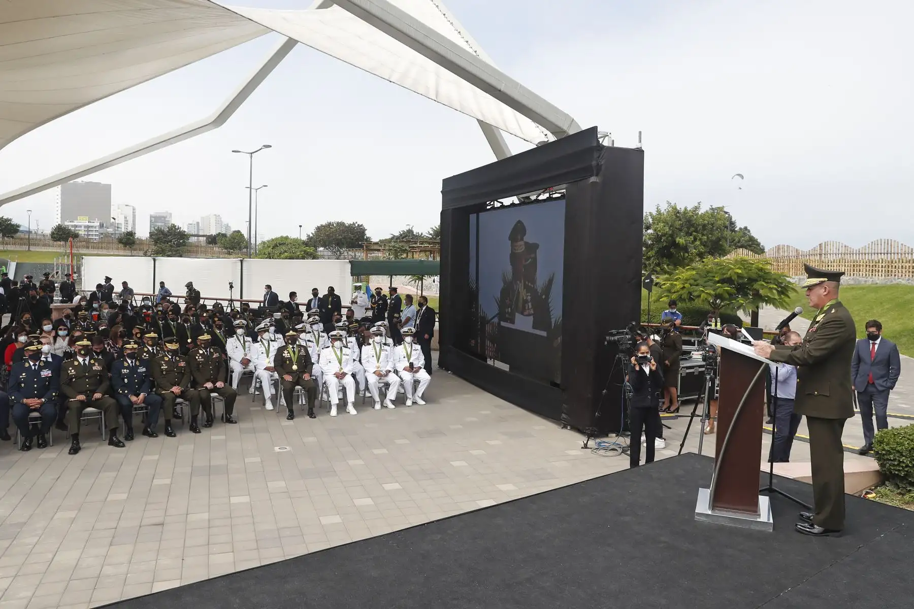 La ceremonia se desarrolló en el Parque Bicentenario del distrito de San Isidro. Foto: ANDINA/Renato Pajuelo