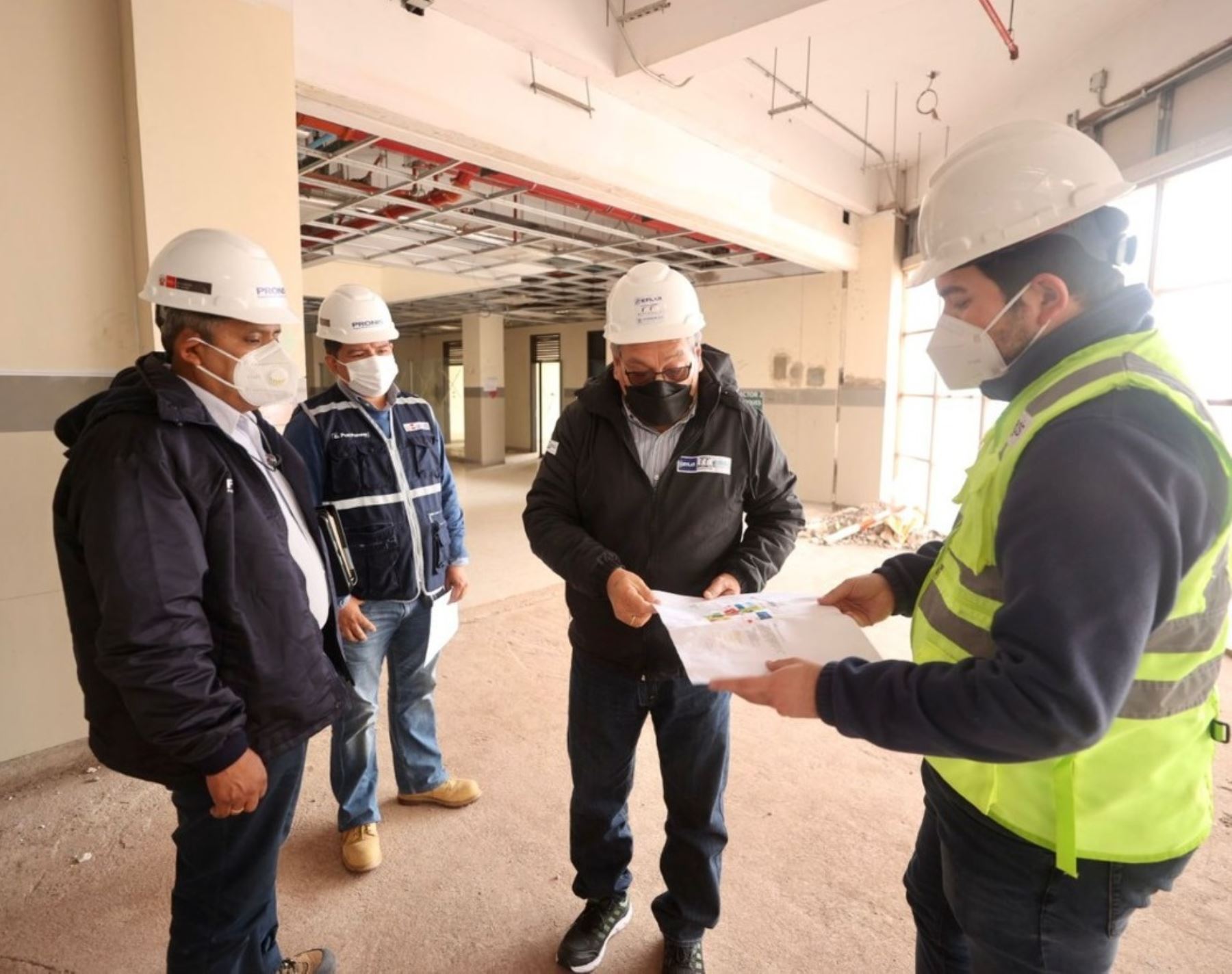 Pronis verifica los avances de la etapa 1 del proyecto Hospital Antonio Lorena de Cusco. Foto: ANDINA/Difusión.