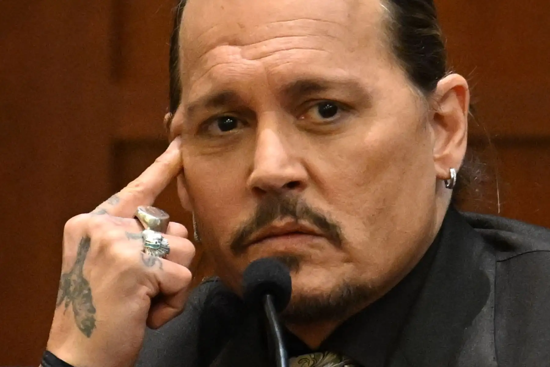 El juicio celebrado en Estados Unidos es el primero en el que se enfrentan Depp y Heard, ya que en el del Reino Unido la actriz participó como testigo. Foto: AFP
