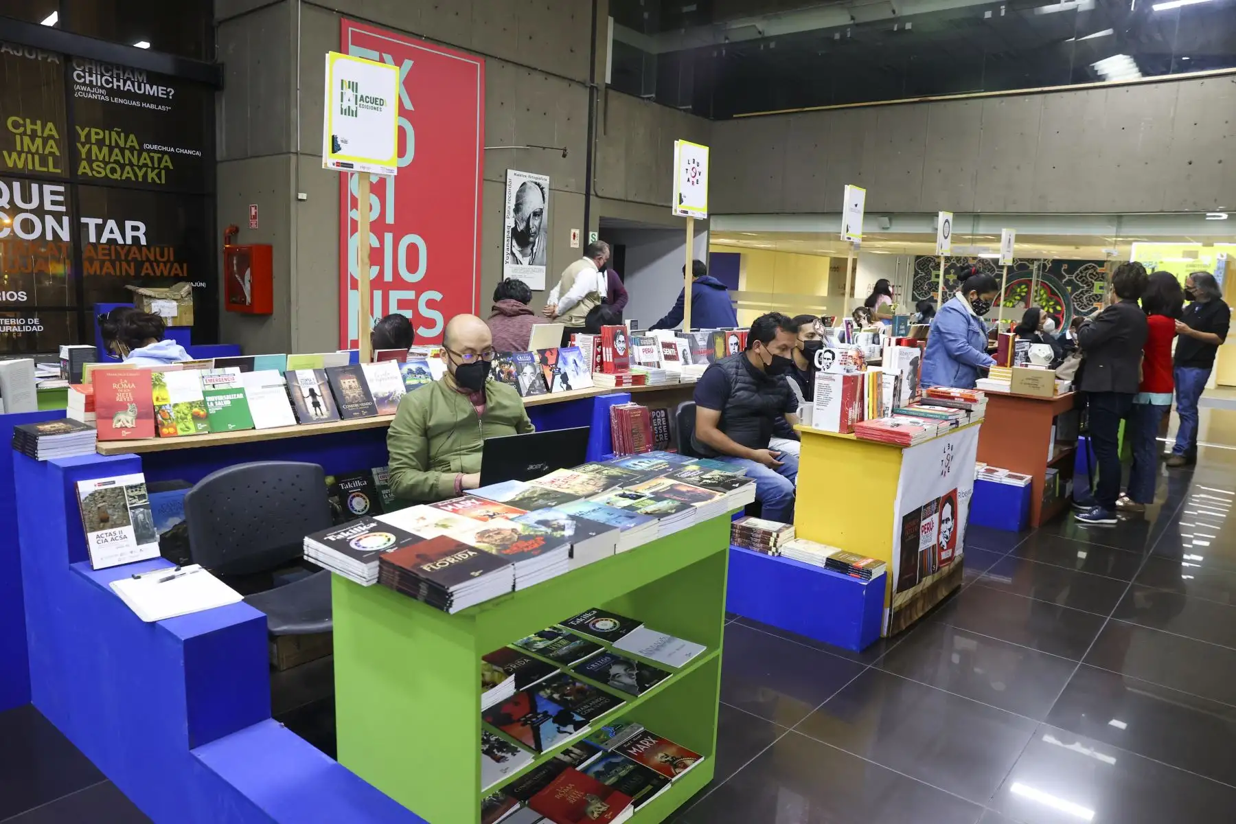 Esta feria reúne a más de 70 editoriales de 12 regiones de todo el país. Así mismo, se busca promover la reactivación del sector editorial como parte de una política cultural sostenible. Foto: ANDINA/Melina Mejía