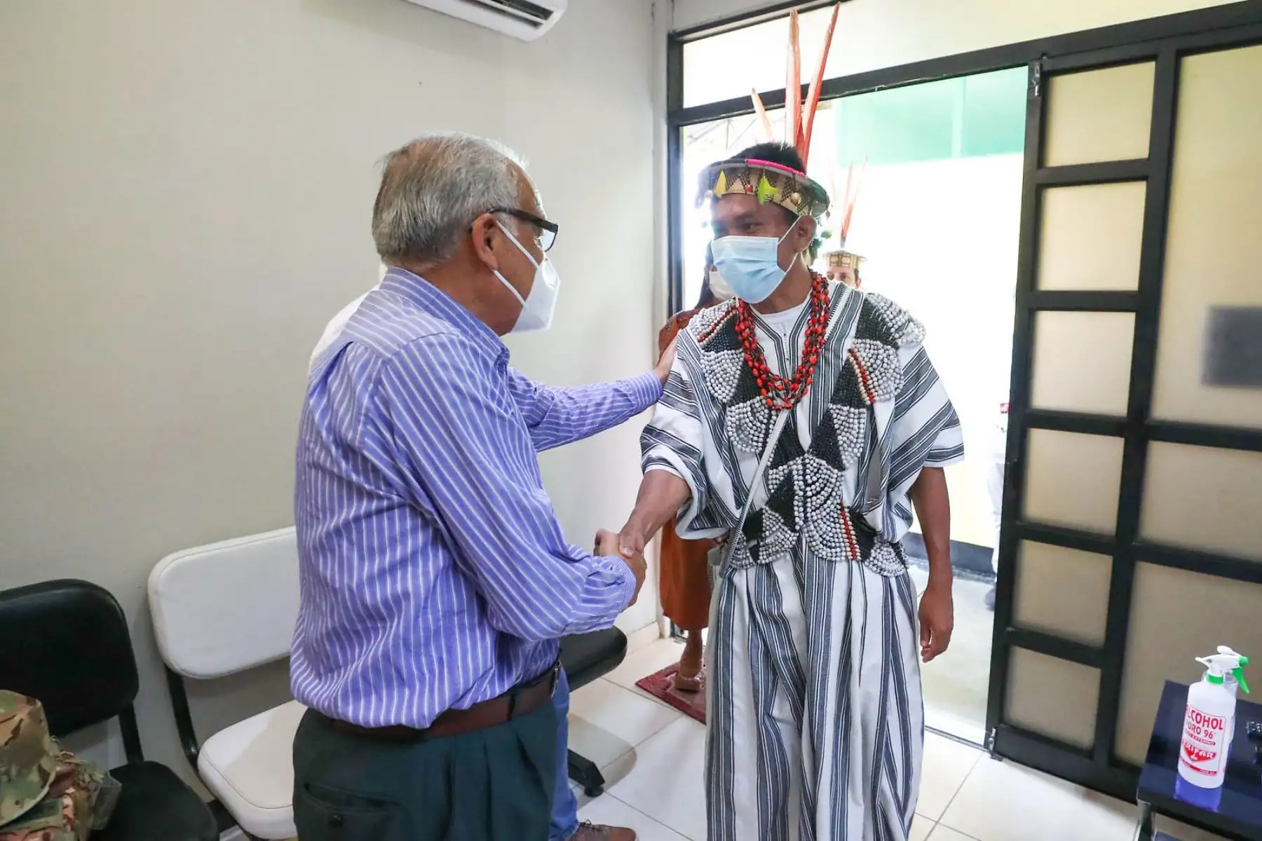 El jefe del Gabinete Ministerial lidera la instalación de la mesa técnica para el desarrollo del Valle de los Ríos Apurímac, Ene y Mantaro (Vraem) en Pangoa, en la región Junín. Foto: PCM