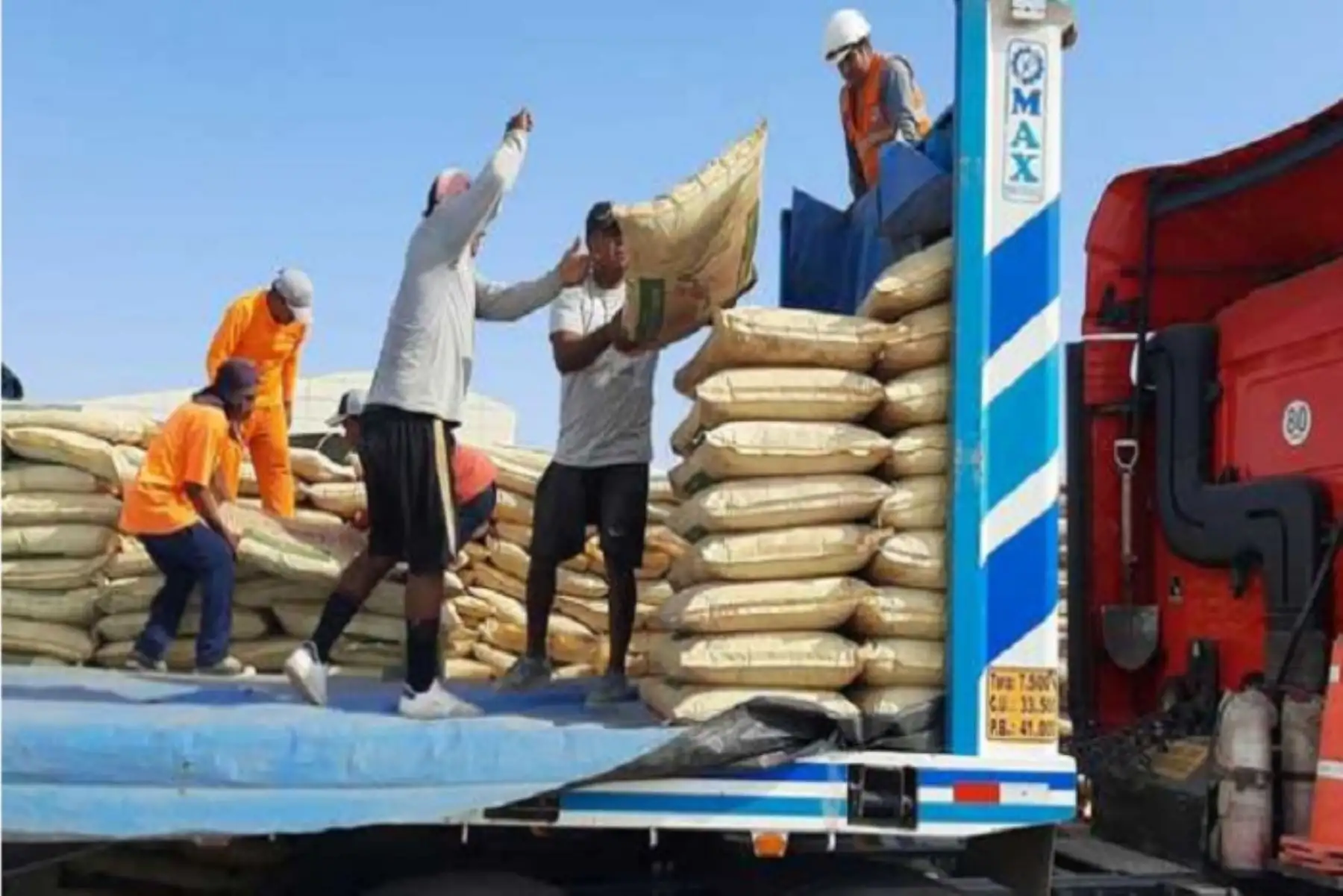 Fertilizante orgánico se comercilalizará en los distritos de Huayopata, Santa Ana, Santa María, Echarate, Kiteni y Acomayo.