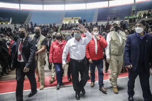 El Presidente de la República, Pedro Castillo, lidera el VI Consejo de Ministros Descentralizado en la ciudad de Cusco, que se desarrolla en el coliseo-casa de la juventud. Foto: ANDINA/Prensa Presidencia.