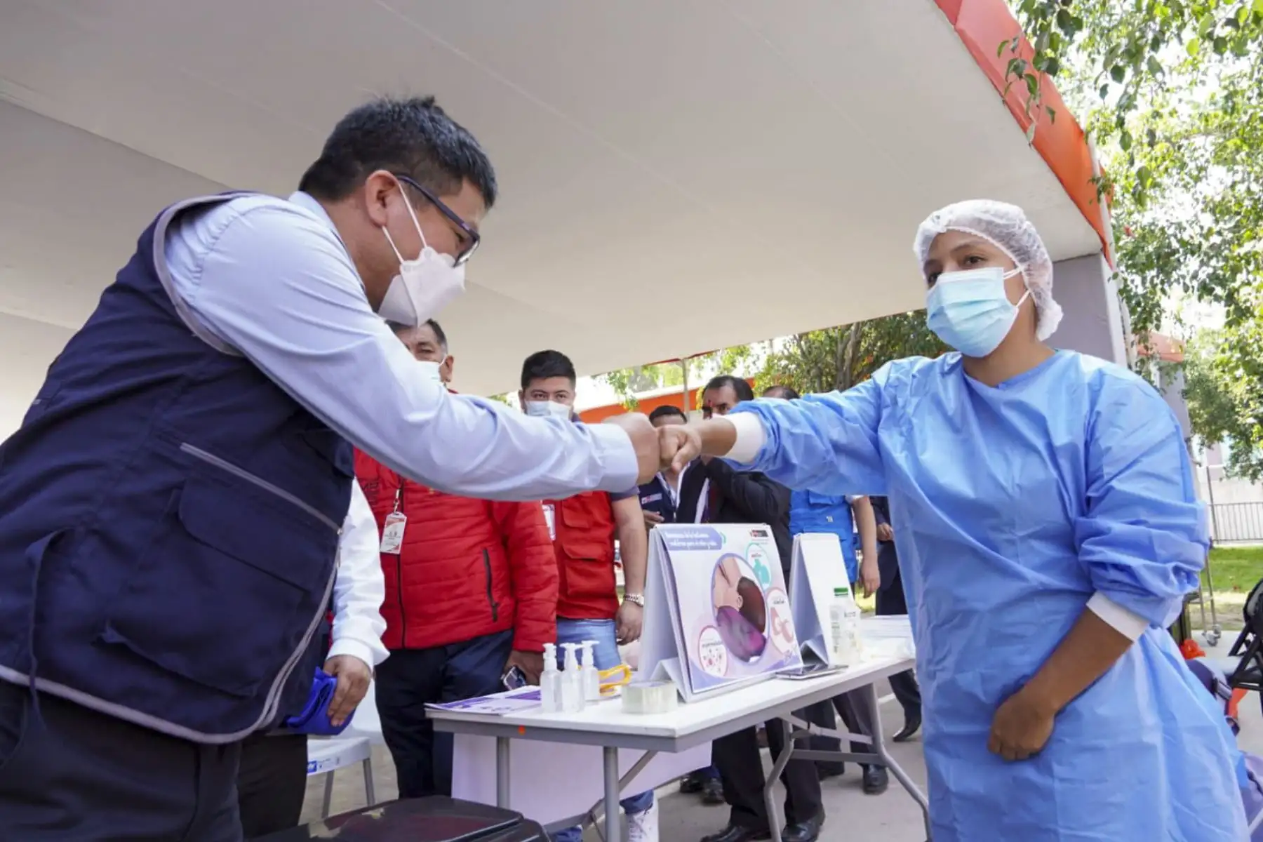 La ceremonia de lanzamiento se realizó en el Parque Zonal Mayta Cápac en SMP y contó con la participación del Ministro de Salud, Jorge López Peña, quien destacó la importancia de estar protegidos contra otro tipo de enfermedades. Foto: Difusión