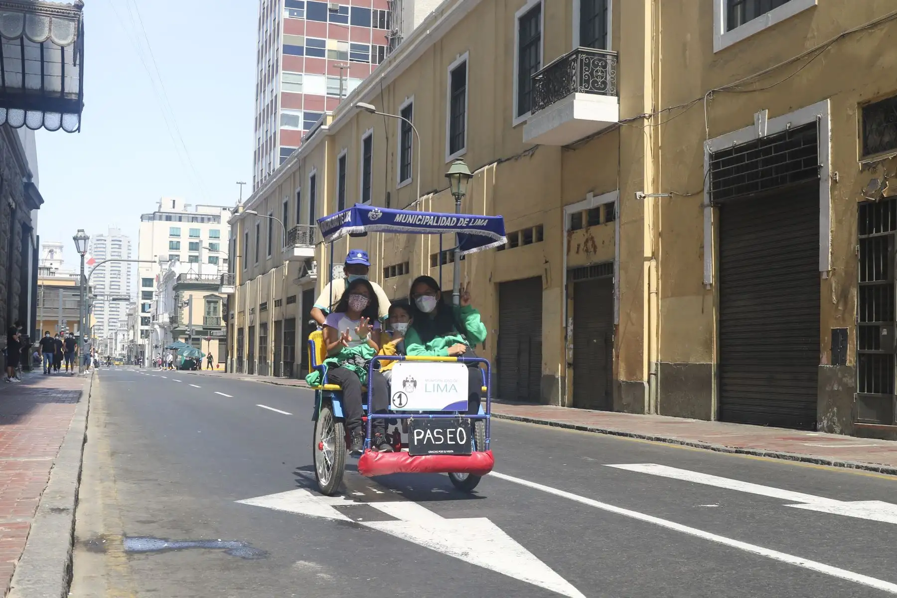 Este domingo los vecinos han podido visitar el Centro Histórico y pasar gratos momentos en un espacio libre de autos, gracias a las actividades al aire libre que organizó la iniciativa Al Damero de Pizarro sin carro de la Municipalidad de Lima. Foto: ANDINA/Eddy Ramos