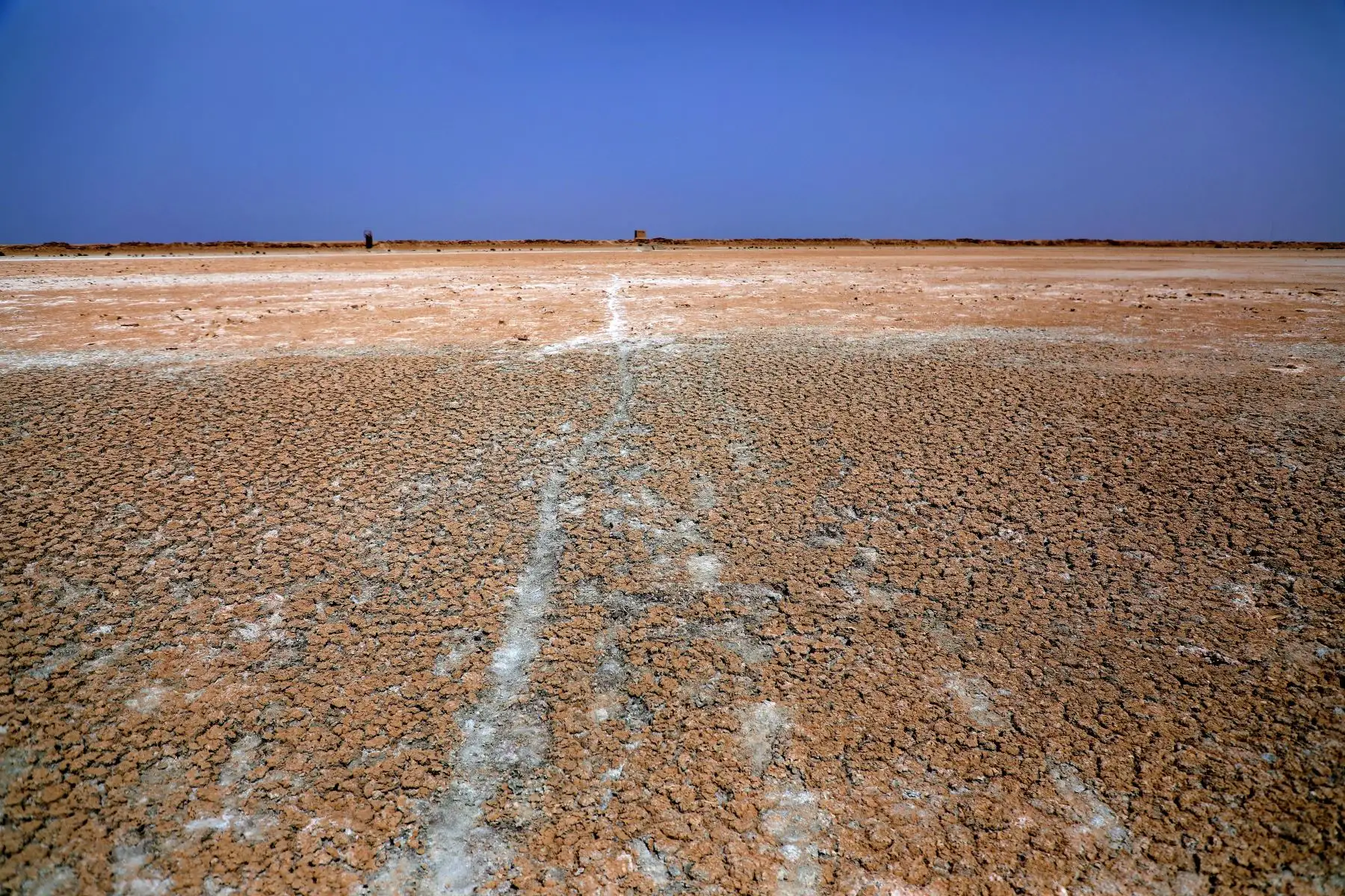 Sawa no es el único cuerpo de agua en Irak que enfrenta los peligros de la sequía. Foto: AFP