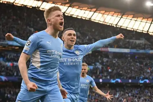 Kevin De Bruyne anotó  el primer tanto del Manchester en el triunfo parcial ante el Real Madrid en el partido de ida por la semifinales de la Liga de Campeones, que se juega en Inglaterra.