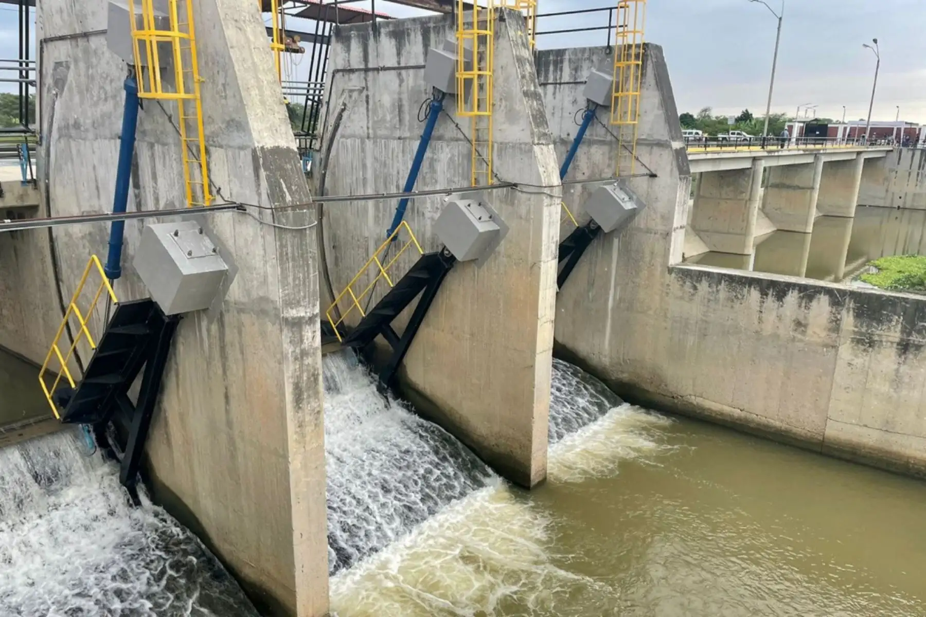 Bocatoma La Palma en Tumbes, proporciona agua para los pequeños productores agropecuarios. Foto: Cortesía.