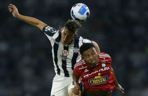 Matías Esquivel (64) anotó el único gol de la noche en un duelo de desarrollo discreto. Foto: AFP