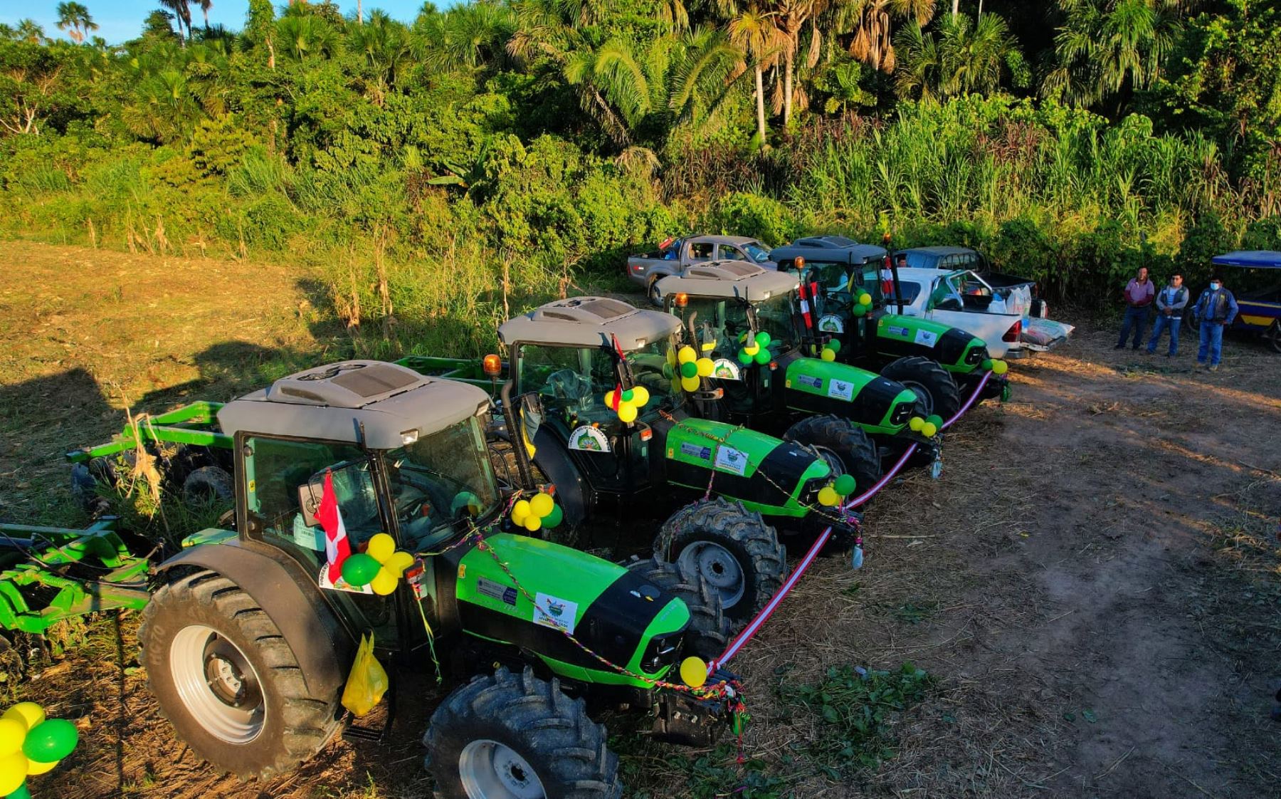 Madre de Dios: Gore entrega pool de maquinarias para reactivar el agro en Tambopata