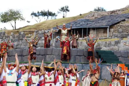 Actividades organizadas convertirán al Cusco, durante el mes de junio, en el centro de irradiación de la cultura, el arte, la música y diferentes expresiones costumbristas que se retoman luego de dos años difíciles en que la actividad turística y el normal ritmo de la ciudad se vieron afectados por el covid-19.ANDINA/Difusión