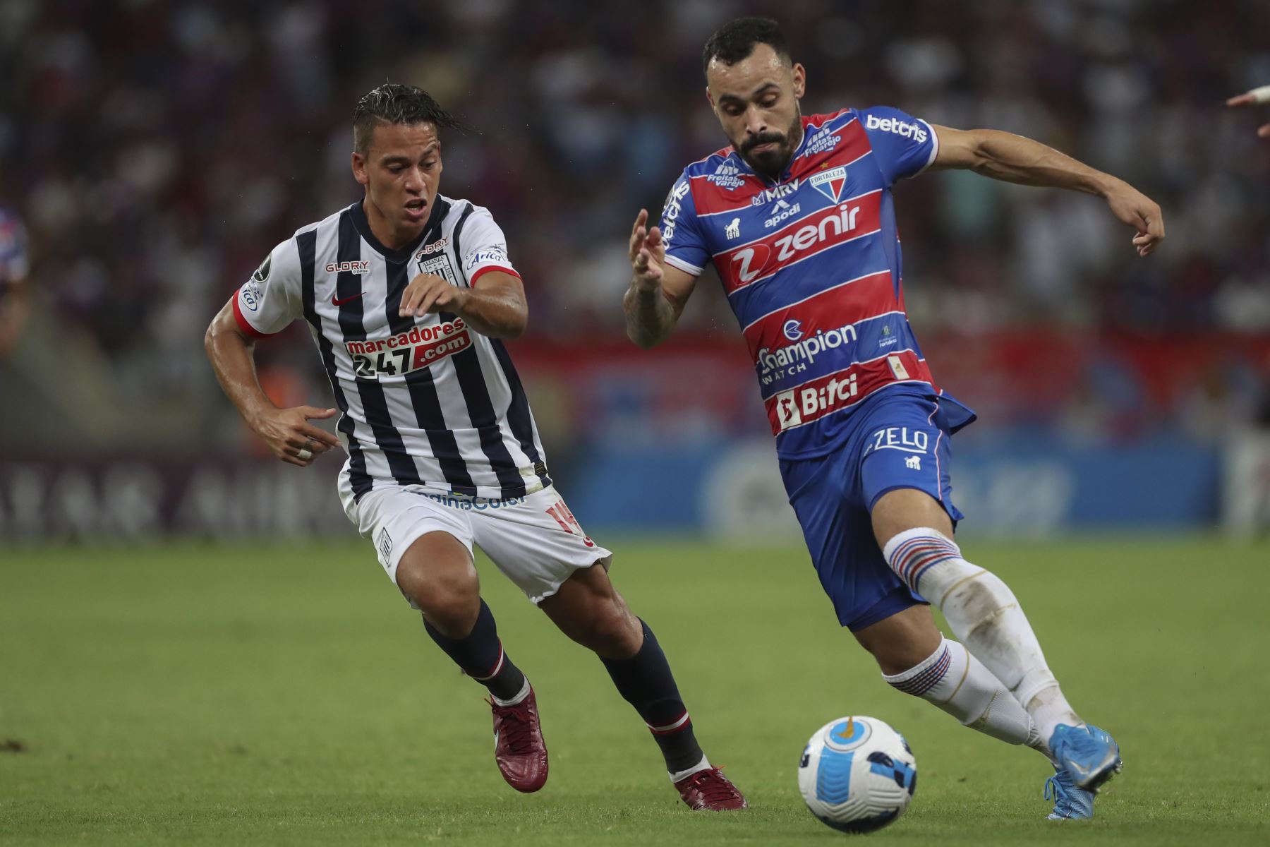 Alianza Lima busca hoy ante Fortaleza quebrar su mala racha en la Libertadores
