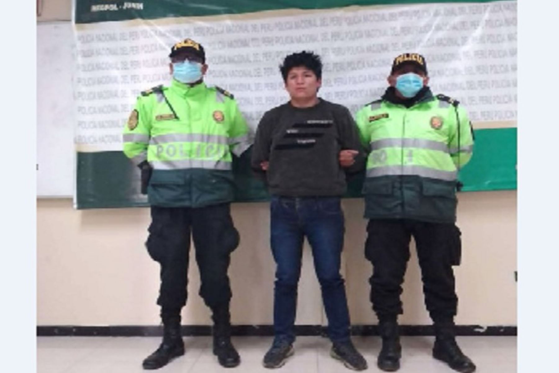 Los presuntos violdadores, que fueron reconocidos por la agraviada, permanecen en la Comisaría de La Oroya.
