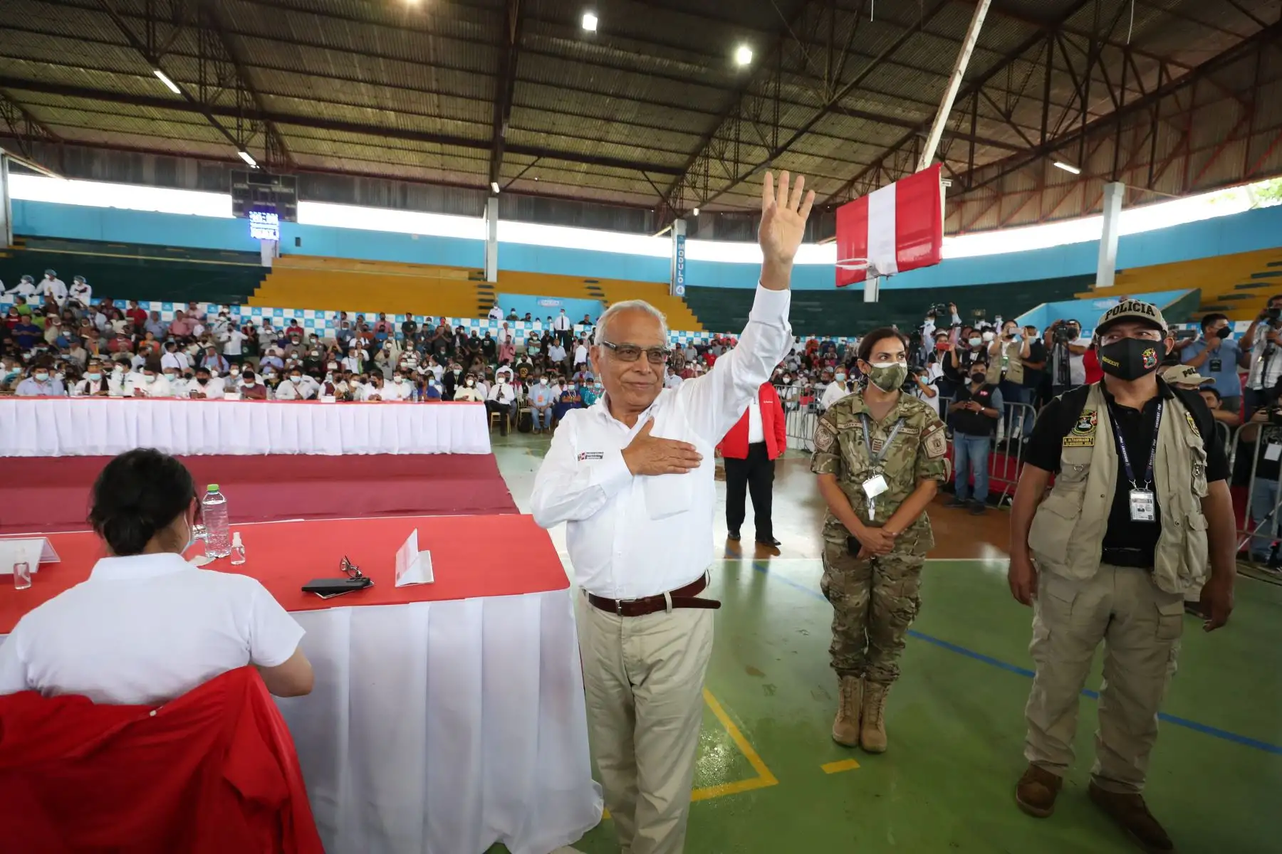 El Presidente del Consejo de Ministros, Anibal Torres, lideró juntos a sus ministros de Estado el VIII Consejo de Ministros Descentralizado en Pucallpa, región Ucayali. 
Foto: ANDINA/ PCM