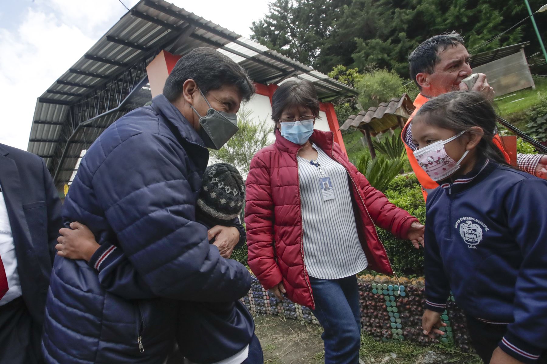 Presidente Pedro Castillo visita el Centro Integral de Gestión de Residuos  Sólidos en Loja, Ecuador| Galería Fotográfica | Agencia Peruana de Noticias  Andina