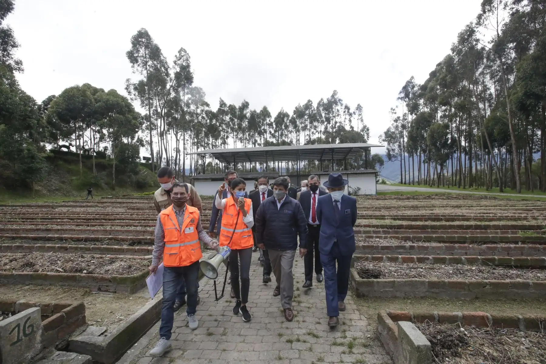 Presidente Pedro Castillo, visita el Centro Integral de Gestión de Residuos Sólidos en Loja, Ecuador. Foto: ANDINA/Prensa Presidencia
