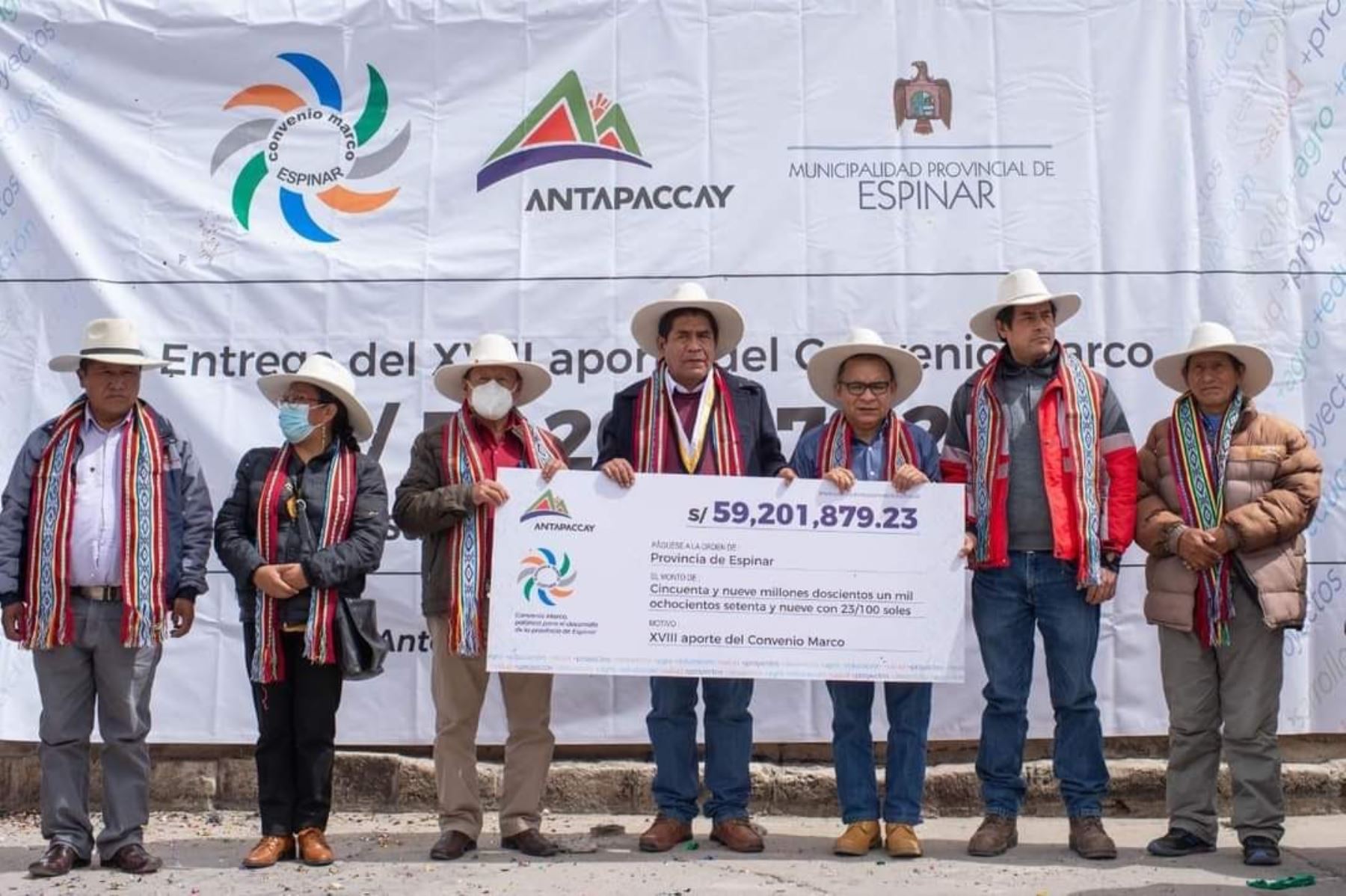 Cusco: minera Antapaccay entrega 59.2 millones de soles a provincia de Espinar