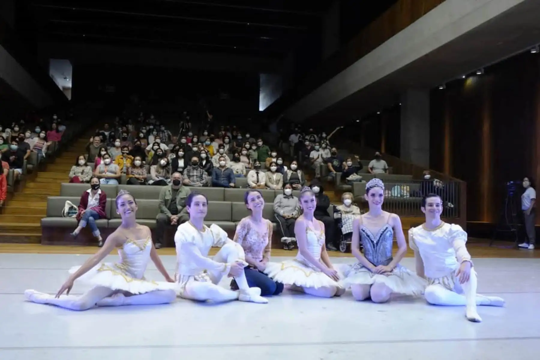 El Ballet Nacional abrió las actividades en el auditorio del Museo Nacional del Perú. Foto: ANDINA/Difusión.