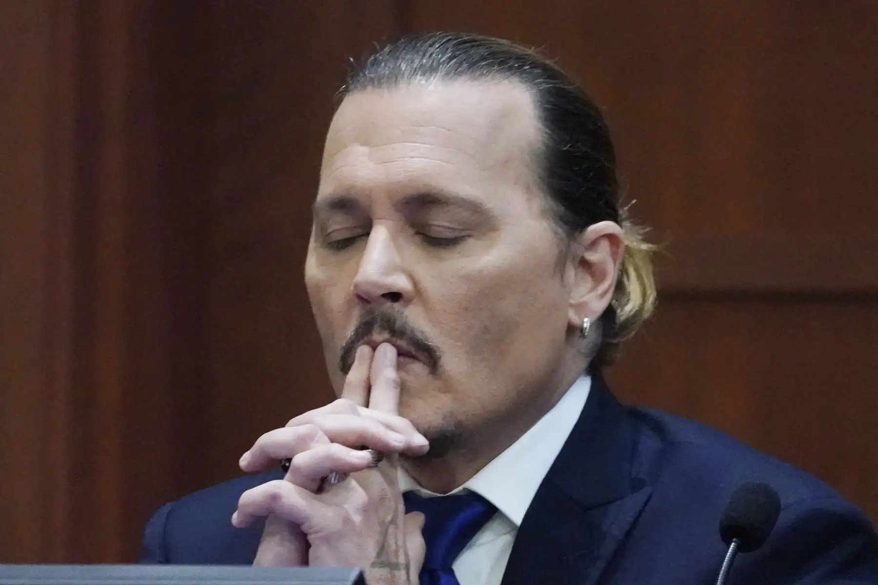 Depp, tres veces nominado al Óscar, y Heard se conocieron en 2009 en el set de la película "Diario de un seductor". Foto: AFP