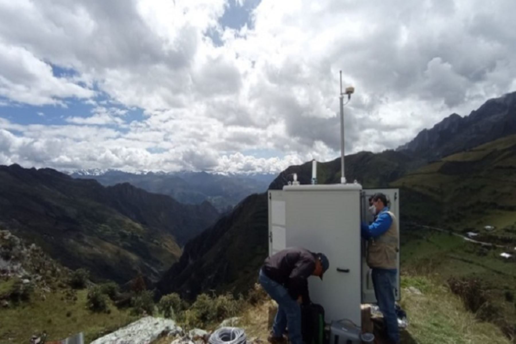 Áncash cuenta con primera estación de monitoreo de calidad del aire con paneles solares