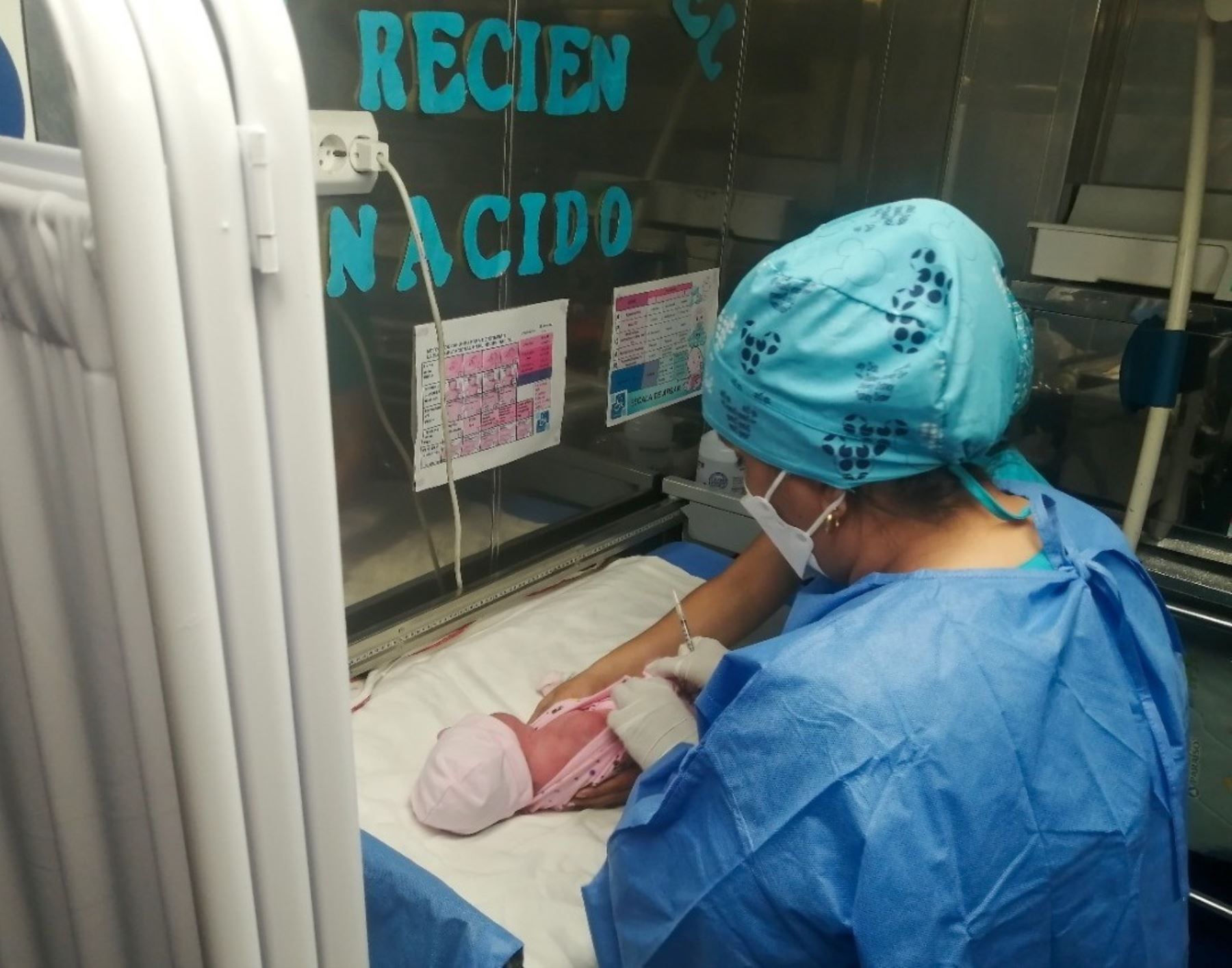 Loreto: nace la primera bebé a bordo de la PIAS Putumayo I