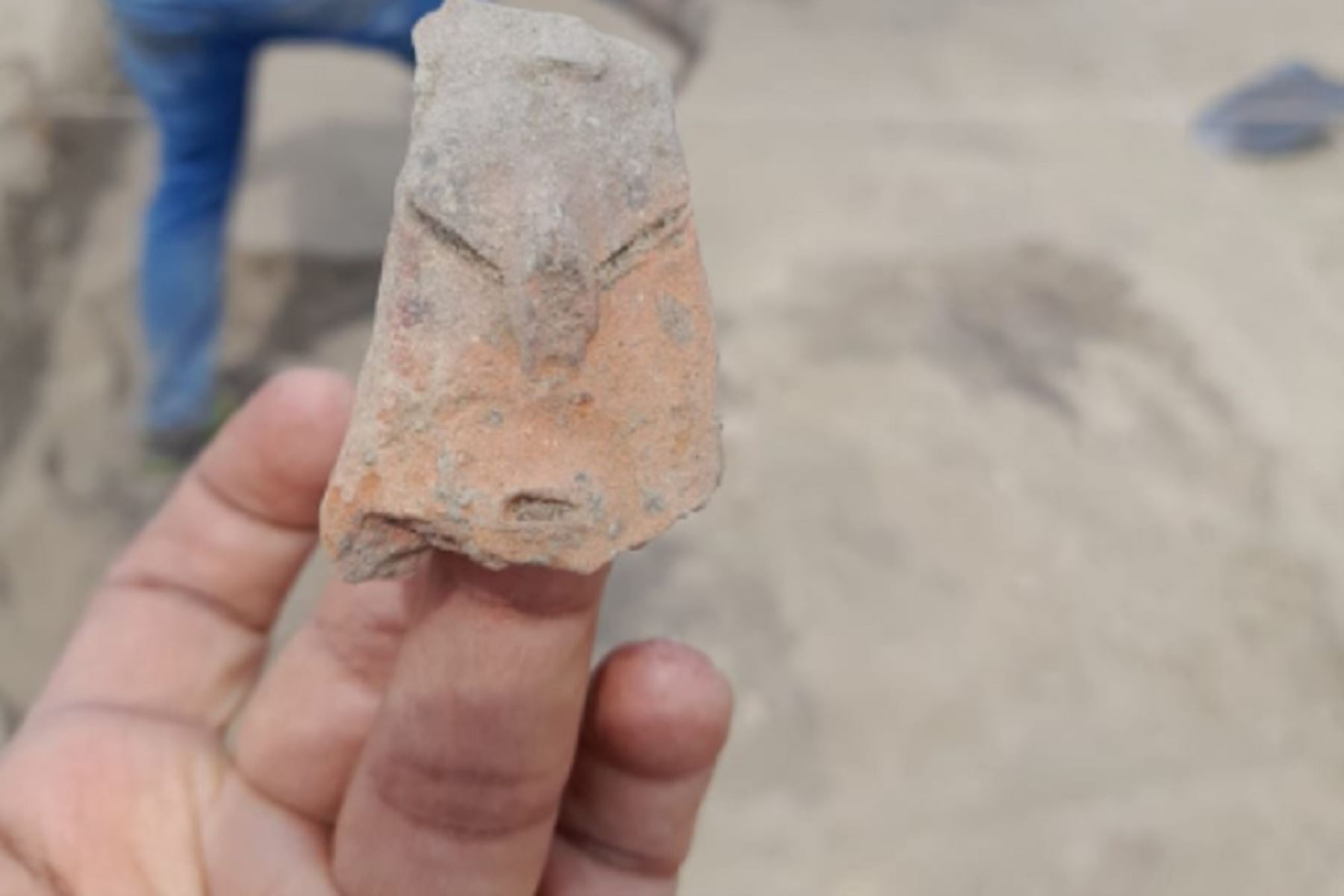 ¡Hallazgo arqueológico! Descubren centro poblado de artesanos Paracas en valle de Chincha