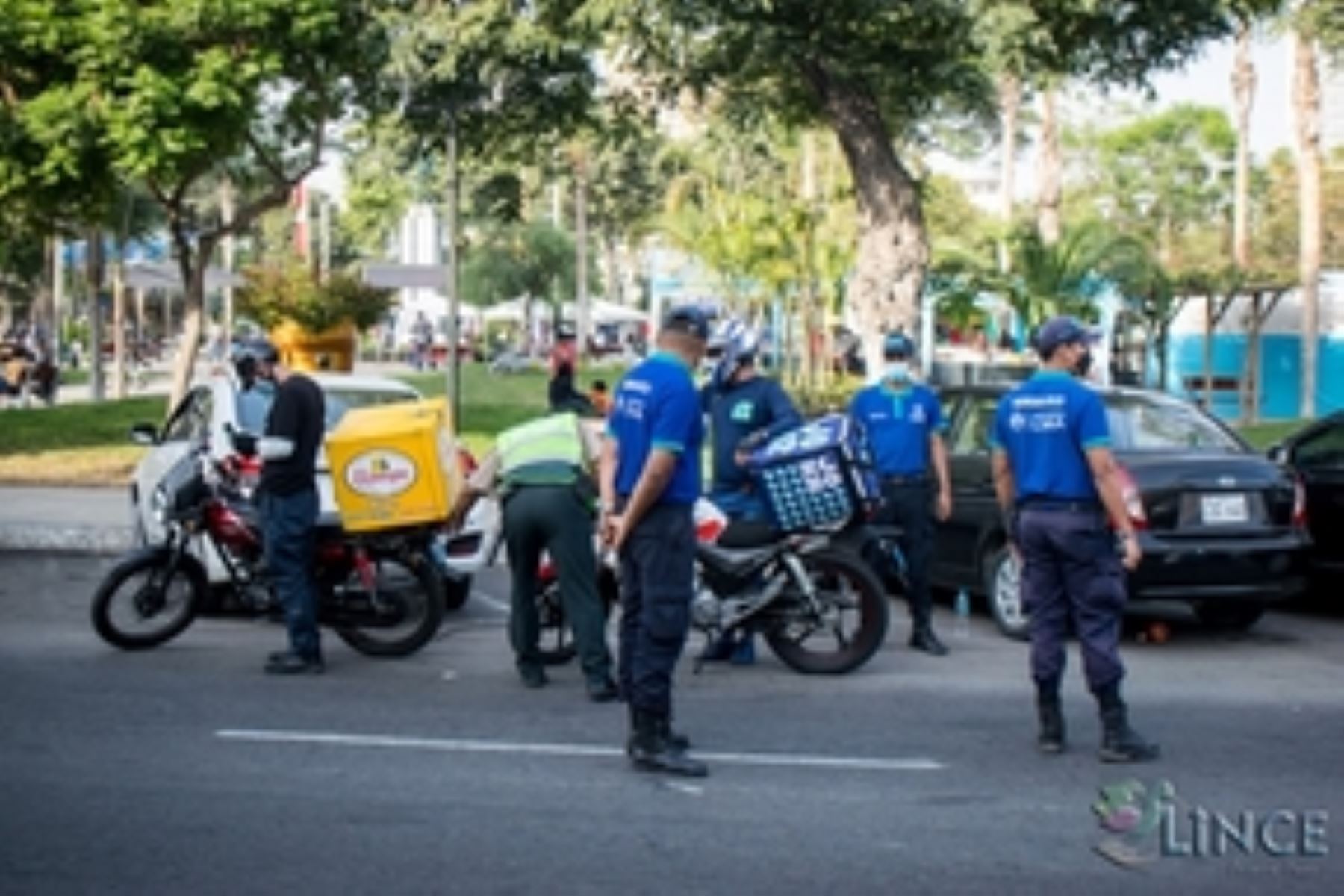 Lince: Policía Nacional realizó operativo de control de conductores de motos lineales