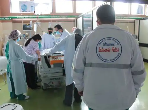 Artesano y docente de Cusco vuelven a la plenitud de sus vidas gracias a donación de órganos de joven cusqueño que murió en un accidente de tránsito. Ellos fueron intervenidos en el hospital Adolfo Guevara de EsSalud. ANDINA/Difusión