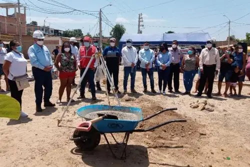 Ceremonia de colocación de primera piedra para la reconstrucción de la avenida 3 de Octubre en Tumbes. Foto: ANDINA/Difusión
