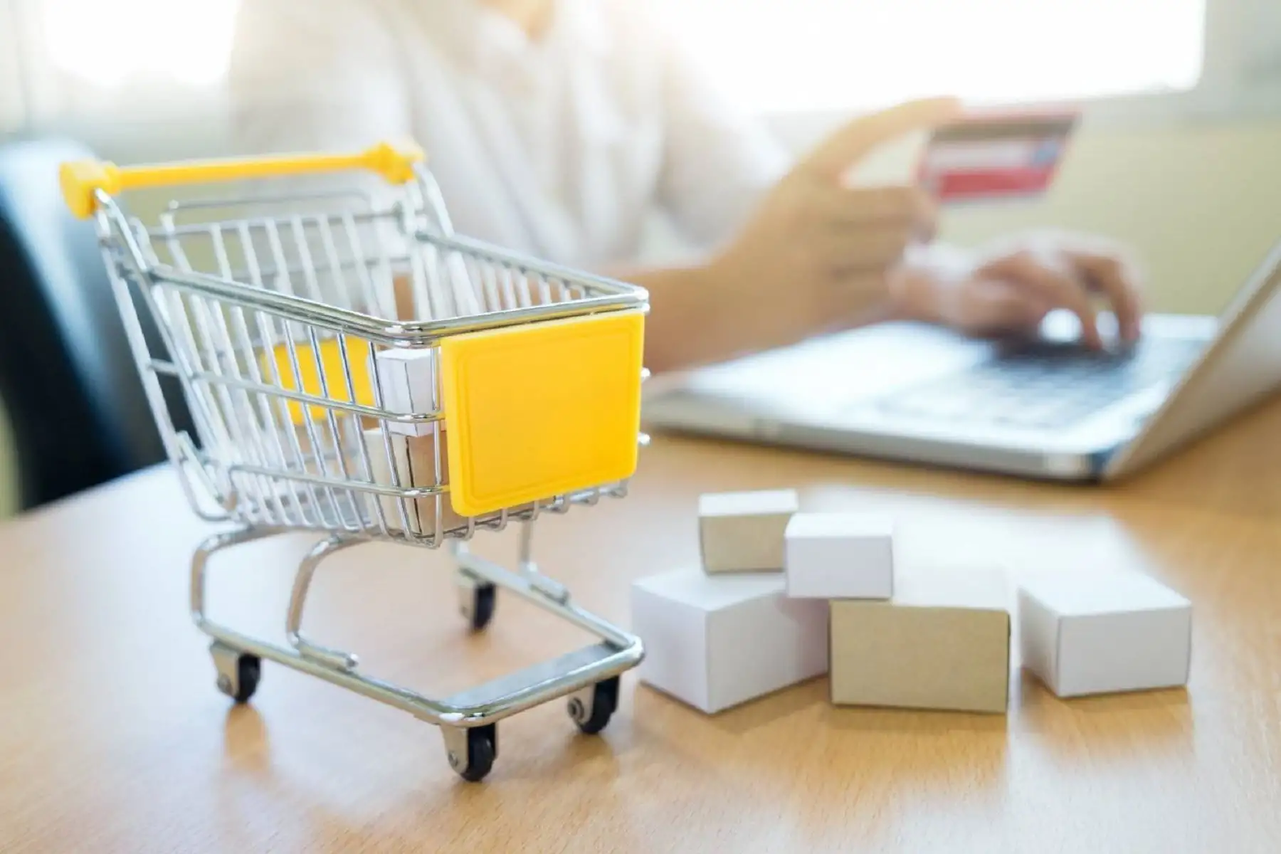 Evita asumir cuotas con montos que no podrás pagar en tus compras navideñas. ANDINA/Difusión