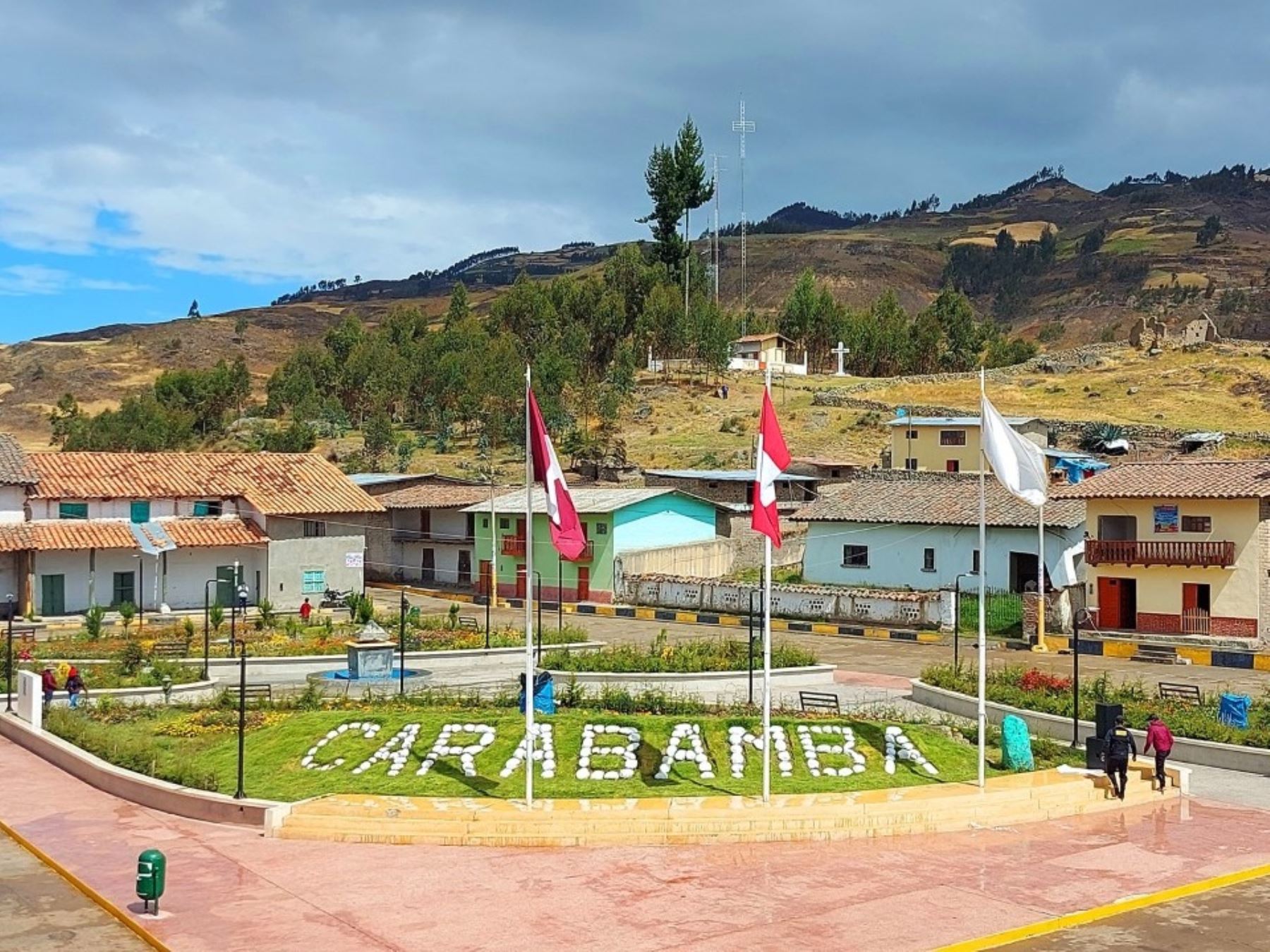 La Libertad: edificarán colegio y obra de saneamiento en distritos Casa Grande y Carabamba