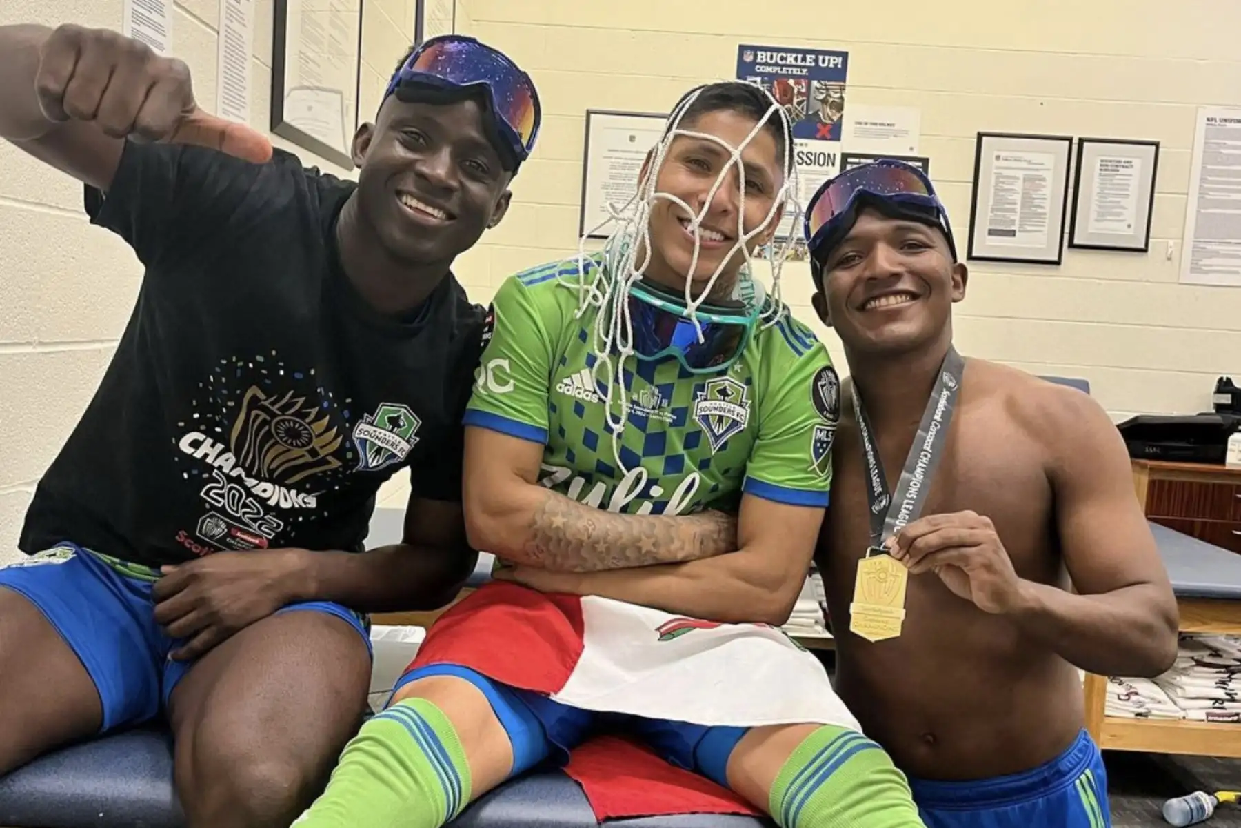En Estados Unidos, campeón de la Major League Soccer (MLS), campeón de Concachampions, goleador del Seattle desde que llegó y muy cerca de ser el goleador histórico del club.  Foto: Instagram.com/raulruidiazm