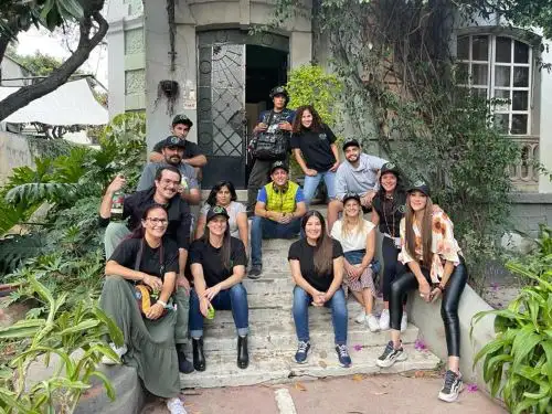 Elenco de Reinas sin Corona.