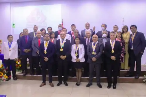 Gardenia Ruth Jiménez Villavicencio juró el cargo de presidenta del Consejo Nacional de Decanos de los Colegios Profesionales del Perú (CDCP). Foto: ANDINA/Difusión.