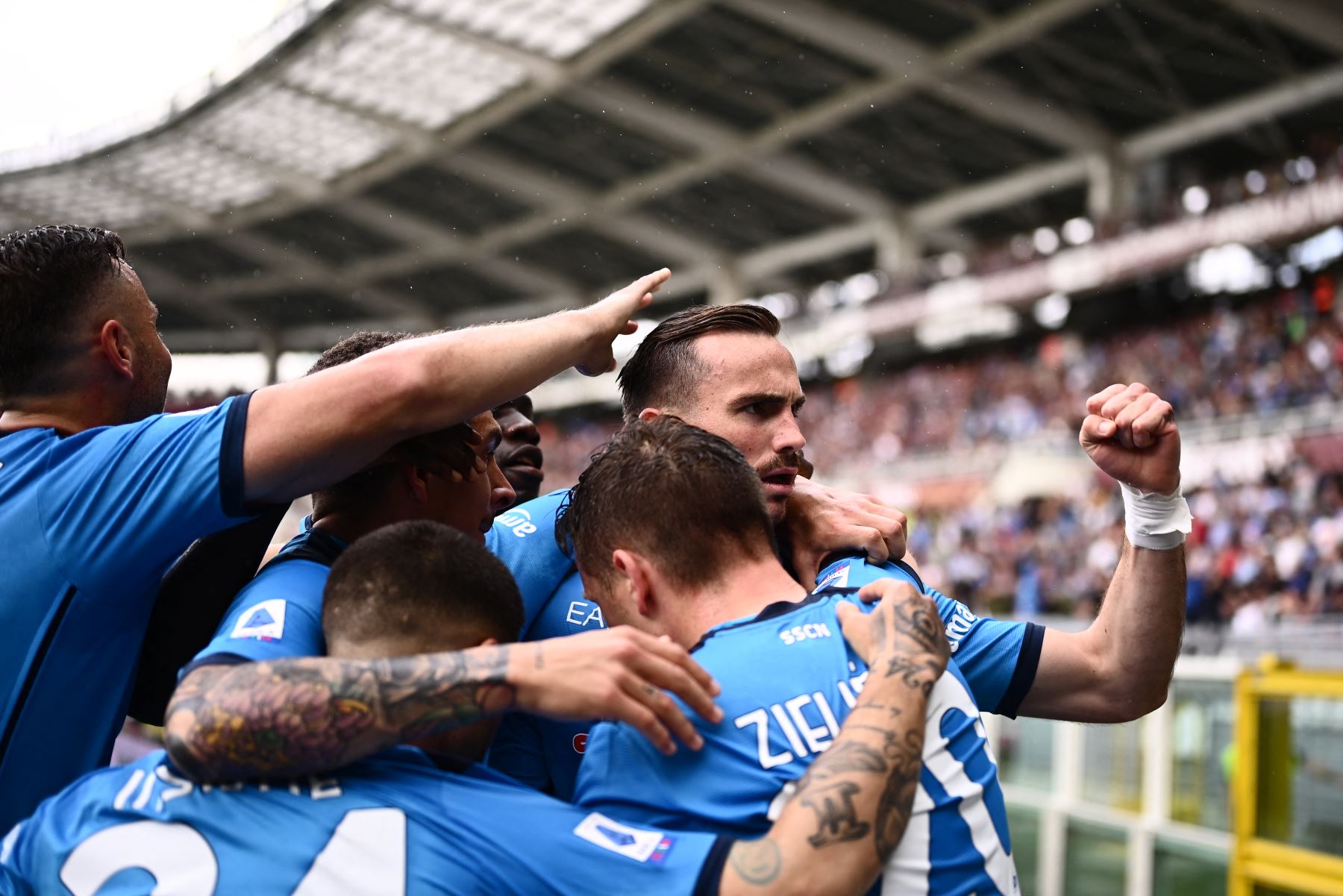 Nápoles gana 1-0 al Torino y se afianza como tercero de la Serie A