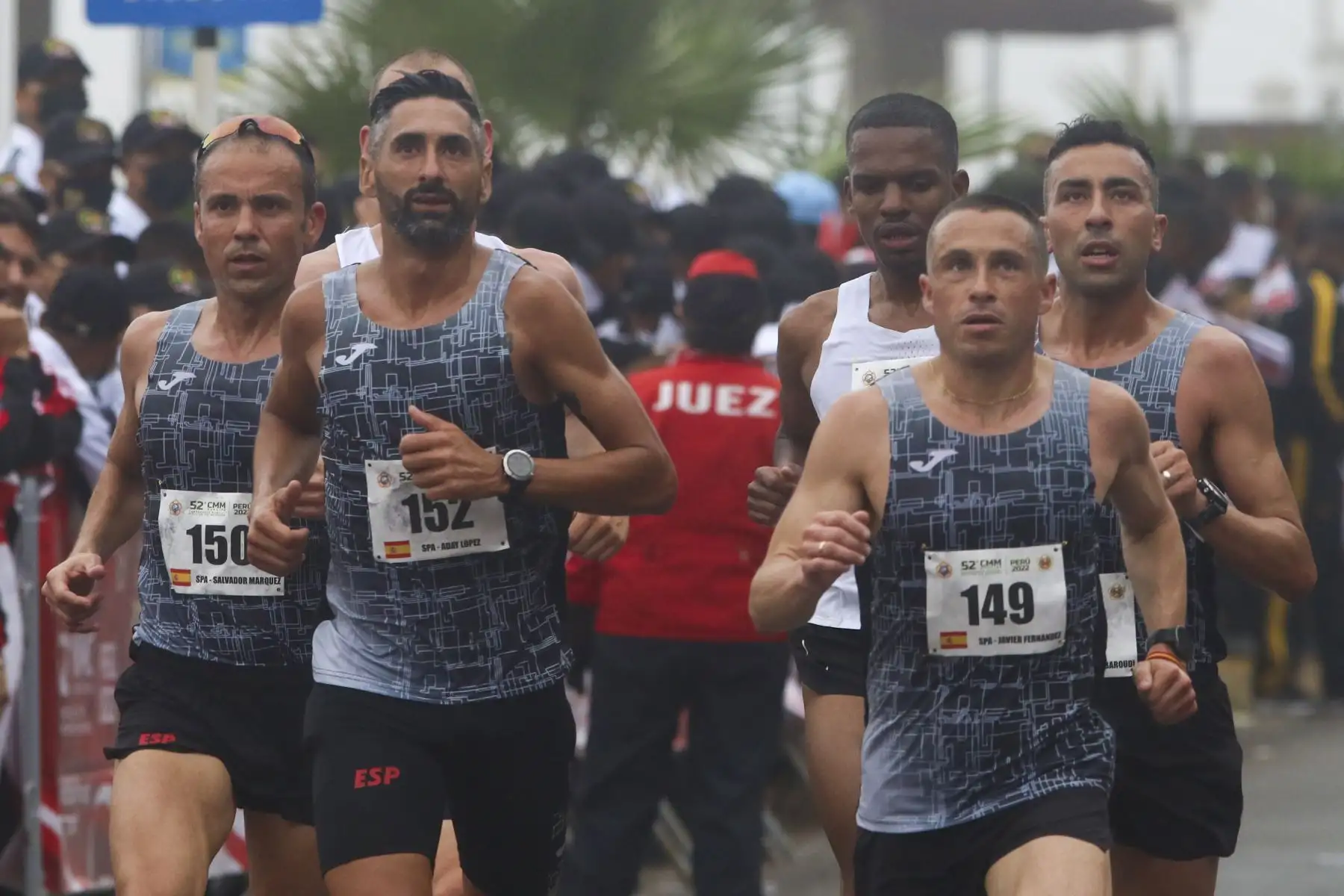 El Consejo Internacional del Deporte Militar y la Federación Deportiva Militar del Perú (Fedemilpe) con el apoyo de Mindef organizaron el campeonato Mundial Militar de Maratón que empezó hoy en el tramo Costa Verde que comprende los distritos de La Perla, San Miguel y Magdalena, con la participación de 144 atletas, provenientes de 18 países. Además de Perú participarán en la maratón Baréin, Bélgica, Colombia, Ecuador, Francia, Alemania, Guinea y Lituania. Foto: ANDINA/Eddy Ramos