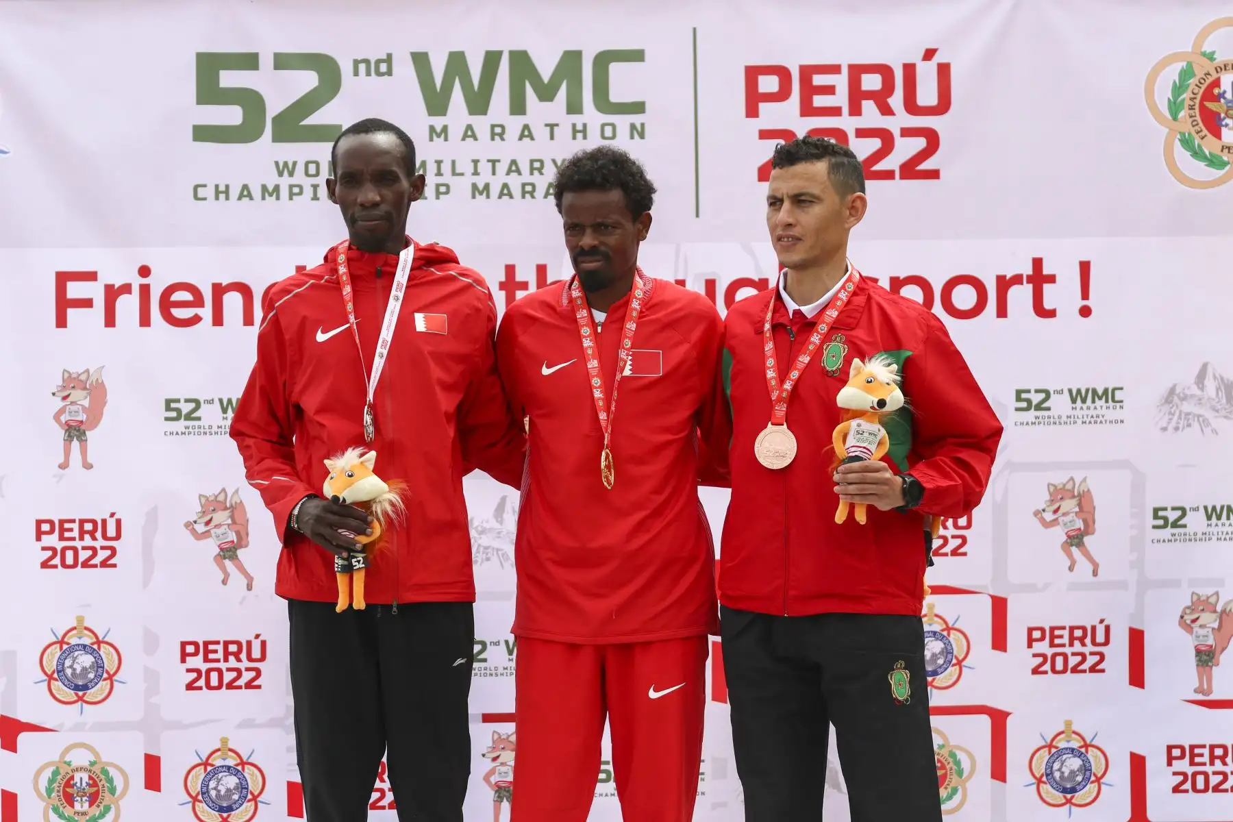 El Consejo Internacional del Deporte Militar y la Federación Deportiva Militar del Perú (Fedemilpe) con el apoyo de Mindef organizaron el campeonato Mundial Militar de Maratón que empezó hoy en el tramo Costa Verde que comprende los distritos de La Perla, San Miguel y Magdalena, con la participación de 144 atletas, provenientes de 18 países. Además de Perú participarán en la maratón Baréin, Bélgica, Colombia, Ecuador, Francia, Alemania, Guinea y Lituania. Foto: ANDINA/Eddy Ramos