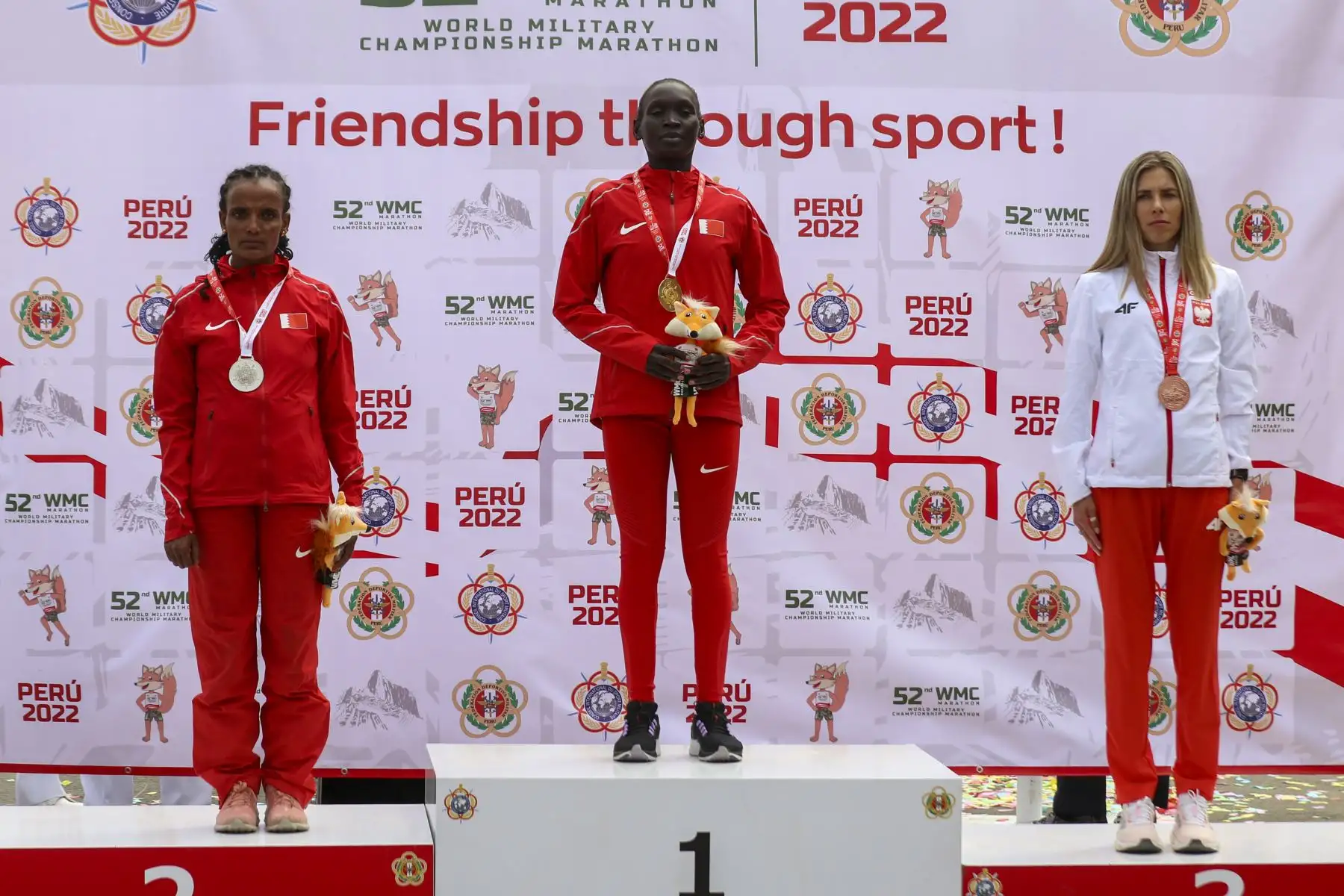 El Consejo Internacional del Deporte Militar y la Federación Deportiva Militar del Perú (Fedemilpe) con el apoyo de Mindef organizaron el campeonato Mundial Militar de Maratón que empezó hoy en el tramo Costa Verde que comprende los distritos de La Perla, San Miguel y Magdalena, con la participación de 144 atletas, provenientes de 18 países. Además de Perú participarán en la maratón Baréin, Bélgica, Colombia, Ecuador, Francia, Alemania, Guinea y Lituania. Foto: ANDINA/Eddy Ramos