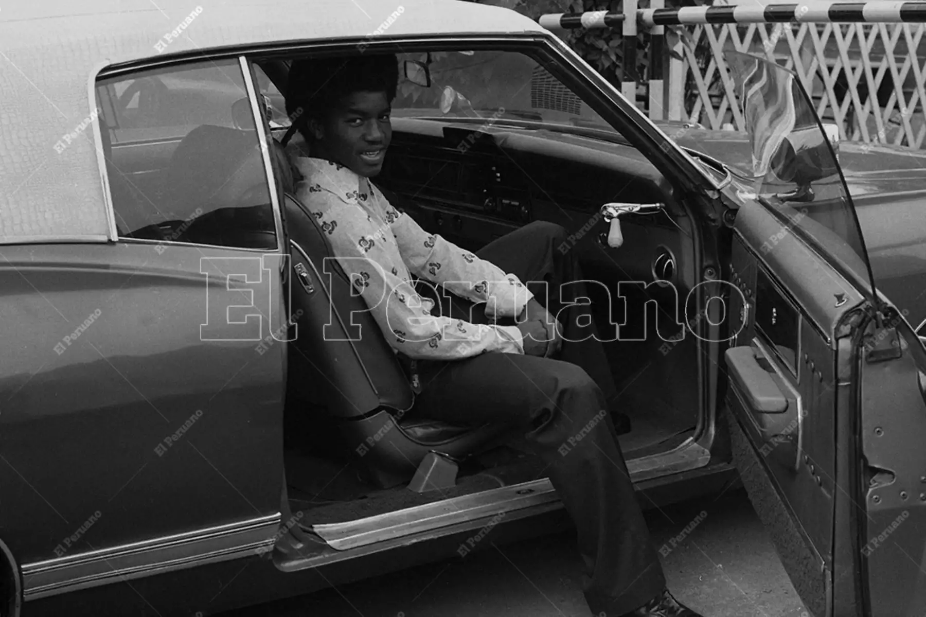 Lima - 12 agosto 1977 / Julio César Uribe; futbolista revelación de Sporting Cristal. Foto: Archivo Histórico de El Peruano / Rómulo Luján