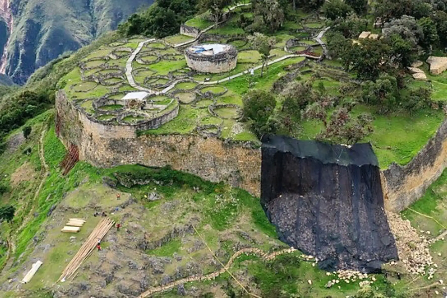 Vista aérea de la fortaleza de Kuélap, en la región Amazonas.