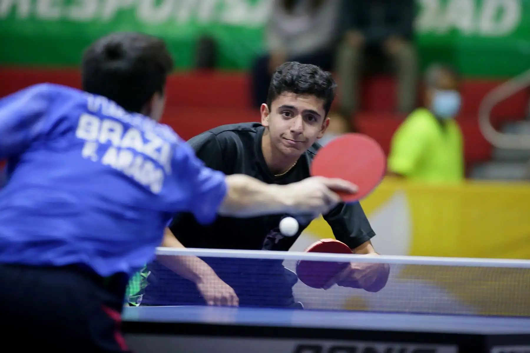 El tenimesista de 17 años, Carlos Fernández Pardo, se coronó campeón en la categoria U19 del torneo internacional de tenis de mesa, WTT Youth Contender Lima 2022 (varones), en la sede Legado de la Videna.
Foto: ANDINA/LEGADO