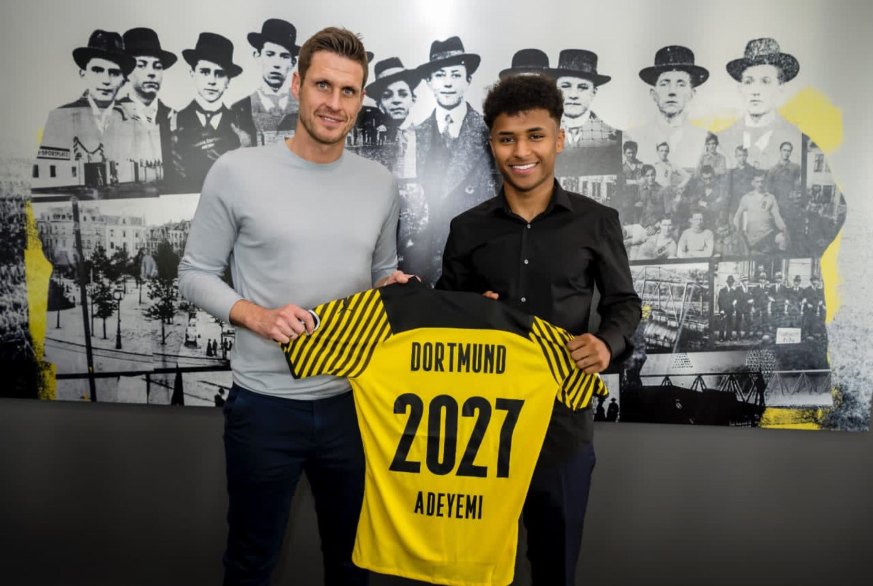 Borussia Dortmud anuncia el relevo de Haaland, el jovencísimo Karim Adeyemi
