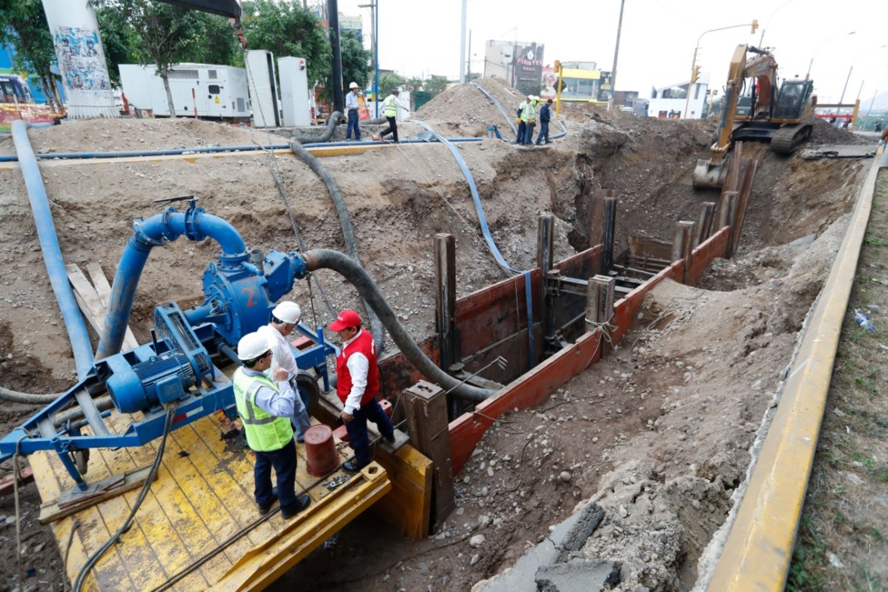Vivienda ejecutará obras de agua y saneamiento en regiones Lima y Arequipa.