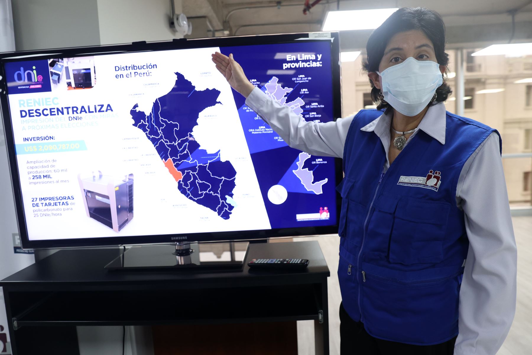 Reniec anuncia implementación de 27 impresoras que serán distribuidas a nivel nacional para impulsar la masificación  del DNI electrónico con miras a las elecciones regionales y municipales 2022. Foto: ANDINA/Melina Mejía