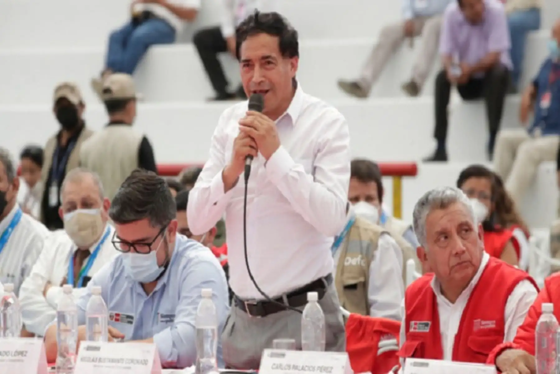 El ministro Nicolás Bustamante expuso sobre los avances de las intervenciones durante el X Consejo de Ministros Descentralizado realizado en Tumbes.