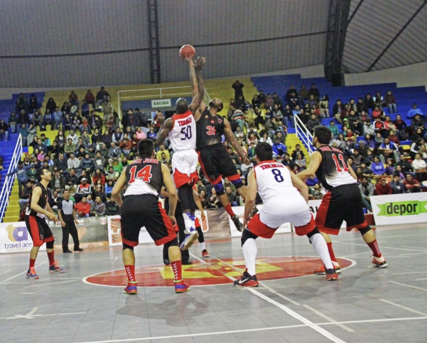 El básquetbol peruano vuelve a renacer tras su desafiliación de la FIBA