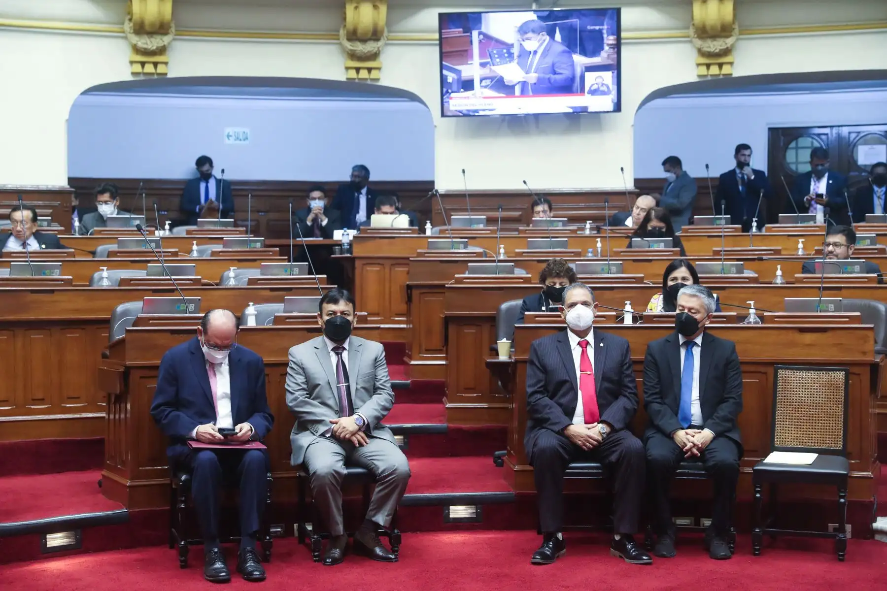 Ministros de Estados, asisten al pliego interpelatorio ante el pleno del Congreso. Foto: Congreso