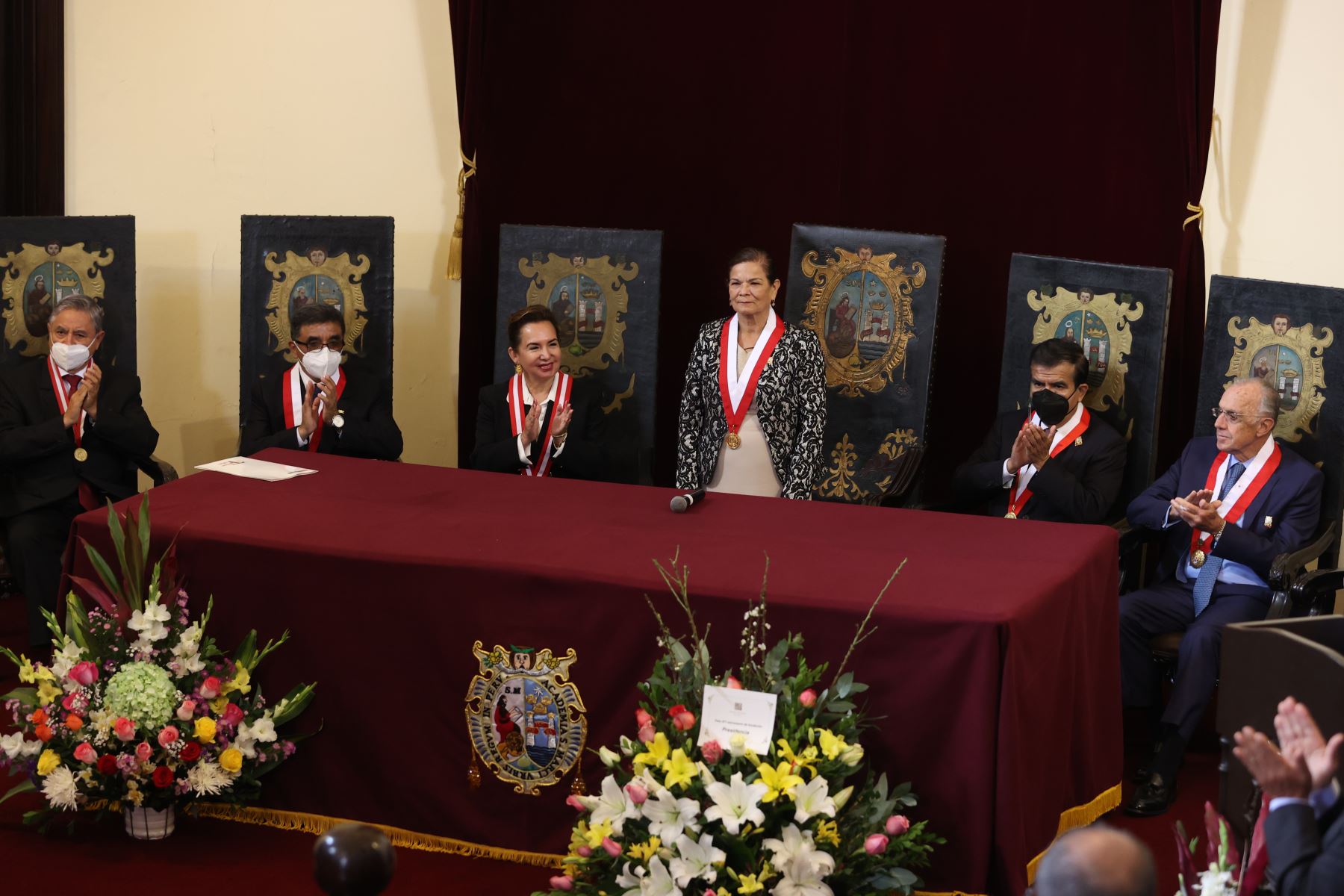 Como parte de los actos conmemorativos por el 471 aniversario de la UNMSM, hoy se llevó a cabo la sesión solemne en el Salón General del Centro Cultural de San Marcos.
 Foto: ANDINA/Melina Mejía