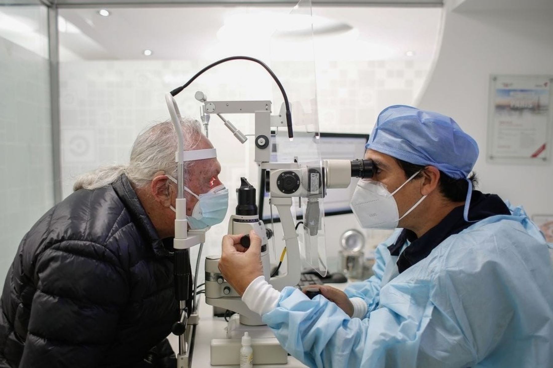 Médicos peruanos investigan virus endémico que afecta la visión